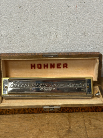 Chromatická ústní harmonika M. Hohner – The 64 Chromonica - Antik Spomyšl