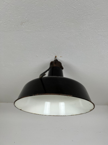 Industriální závěsná lampa - Antik Spomyšl